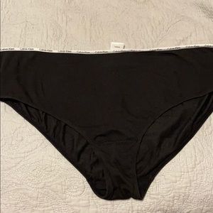 3x black Calvin Klein